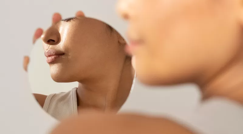 Pesquisa aponta relação direta entre vitamina C e a saúde da pele; confira