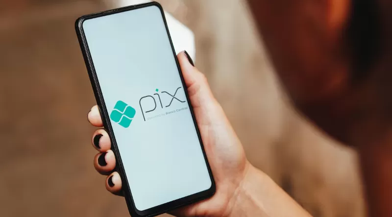Pix no exterior: veja 8 países onde brasileiros já podem pagar compras sem cartão