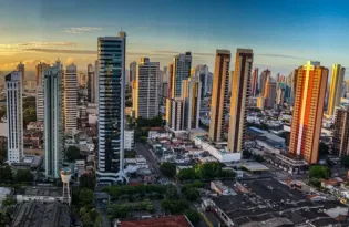 Quanto custa dar entrada em um imóvel? Levantamento revela a média paga pelos brasileiros 