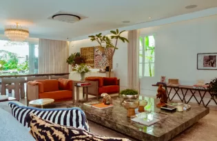 Móveis de design assinados da Breton dão sofisticação a projeto exclusivo de casa em Belém